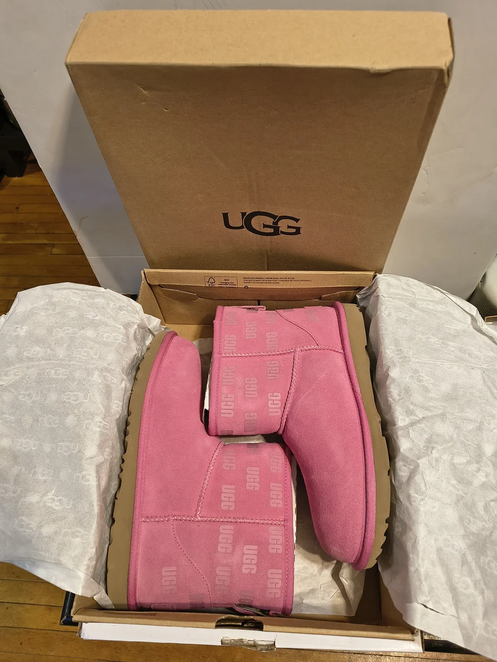 Kids Classic Mini II Ugg Print Size 6 Boots